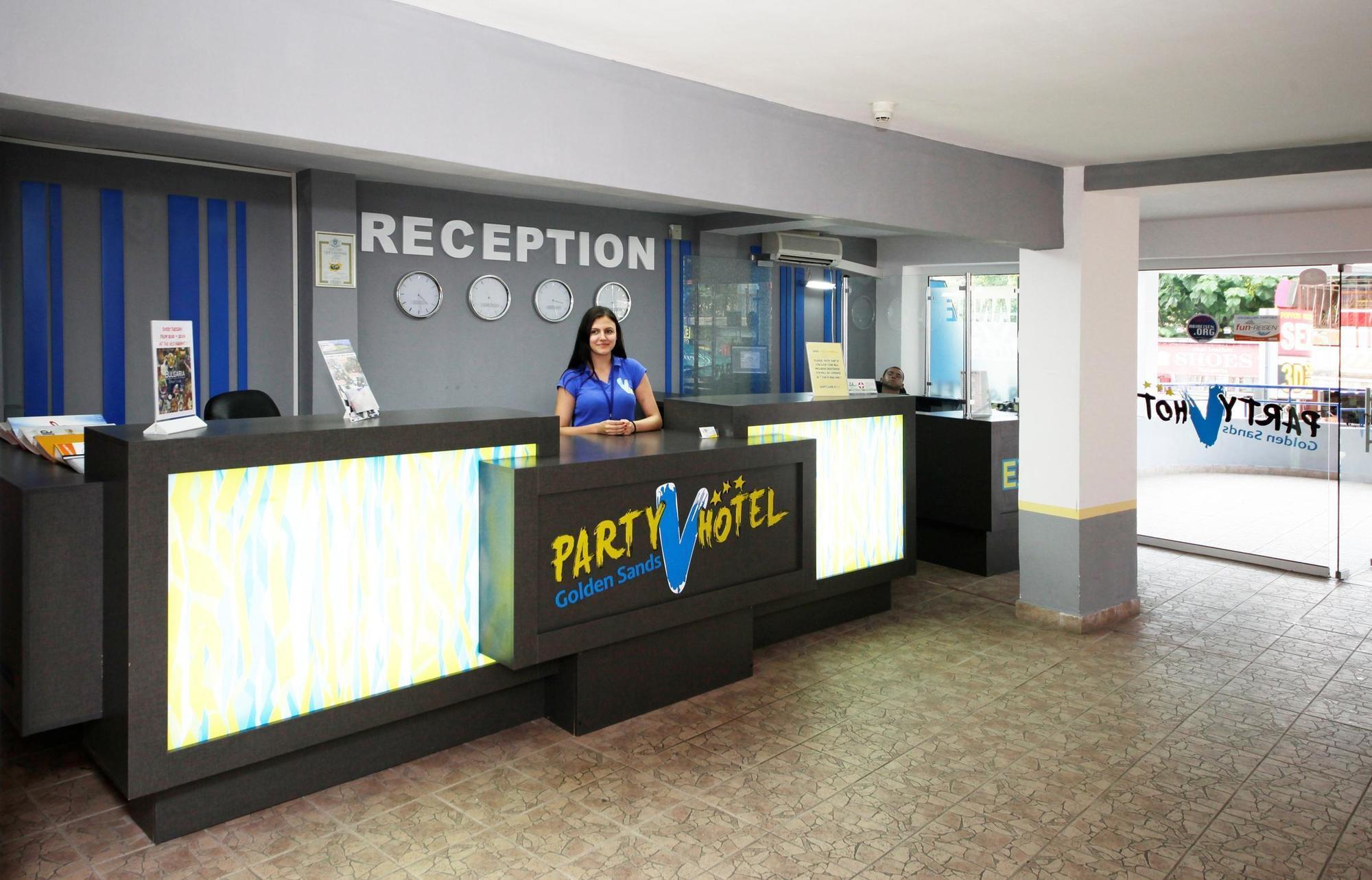 فندق فارنافي  Party Golden Sands المظهر الخارجي الصورة