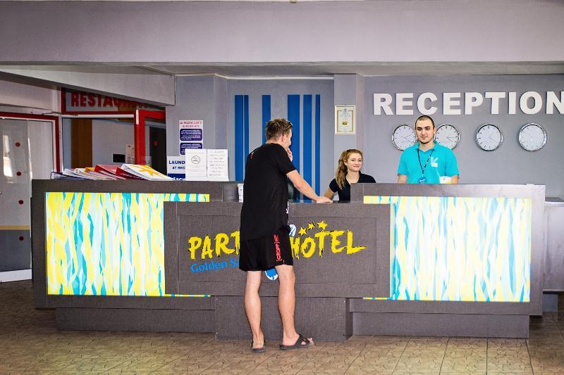 فندق فارنافي  Party Golden Sands المظهر الخارجي الصورة