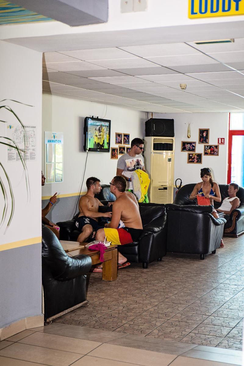 فندق فارنافي  Party Golden Sands المظهر الخارجي الصورة