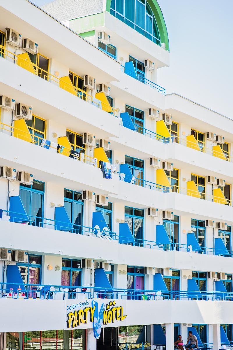 فندق فارنافي  Party Golden Sands المظهر الخارجي الصورة