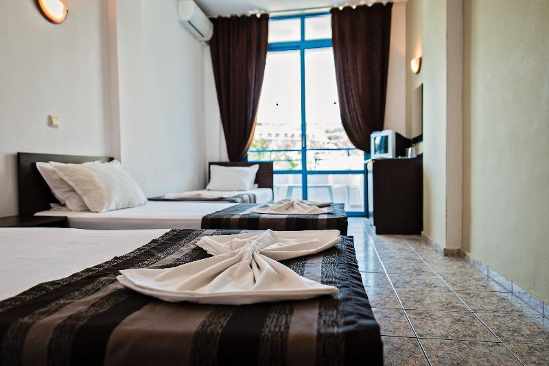 فندق فارنافي  Party Golden Sands المظهر الخارجي الصورة