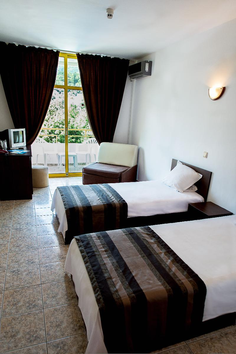 فندق فارنافي  Party Golden Sands المظهر الخارجي الصورة